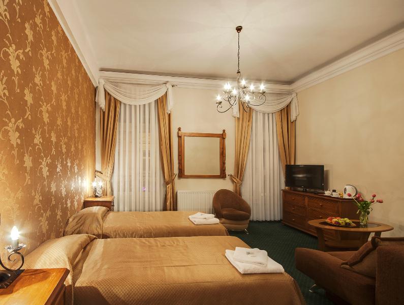 Hotel Yarden By Artery Hotels คราคูฟ ภายนอก รูปภาพ