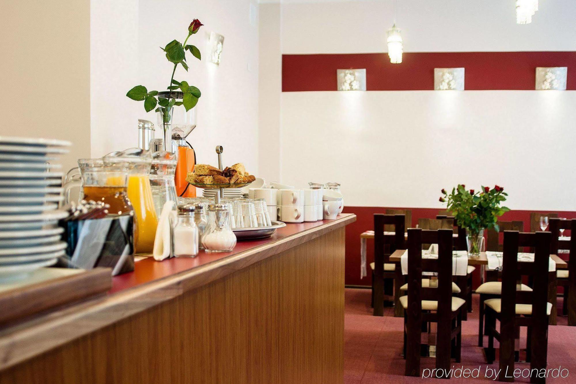 Hotel Yarden By Artery Hotels คราคูฟ ภายนอก รูปภาพ