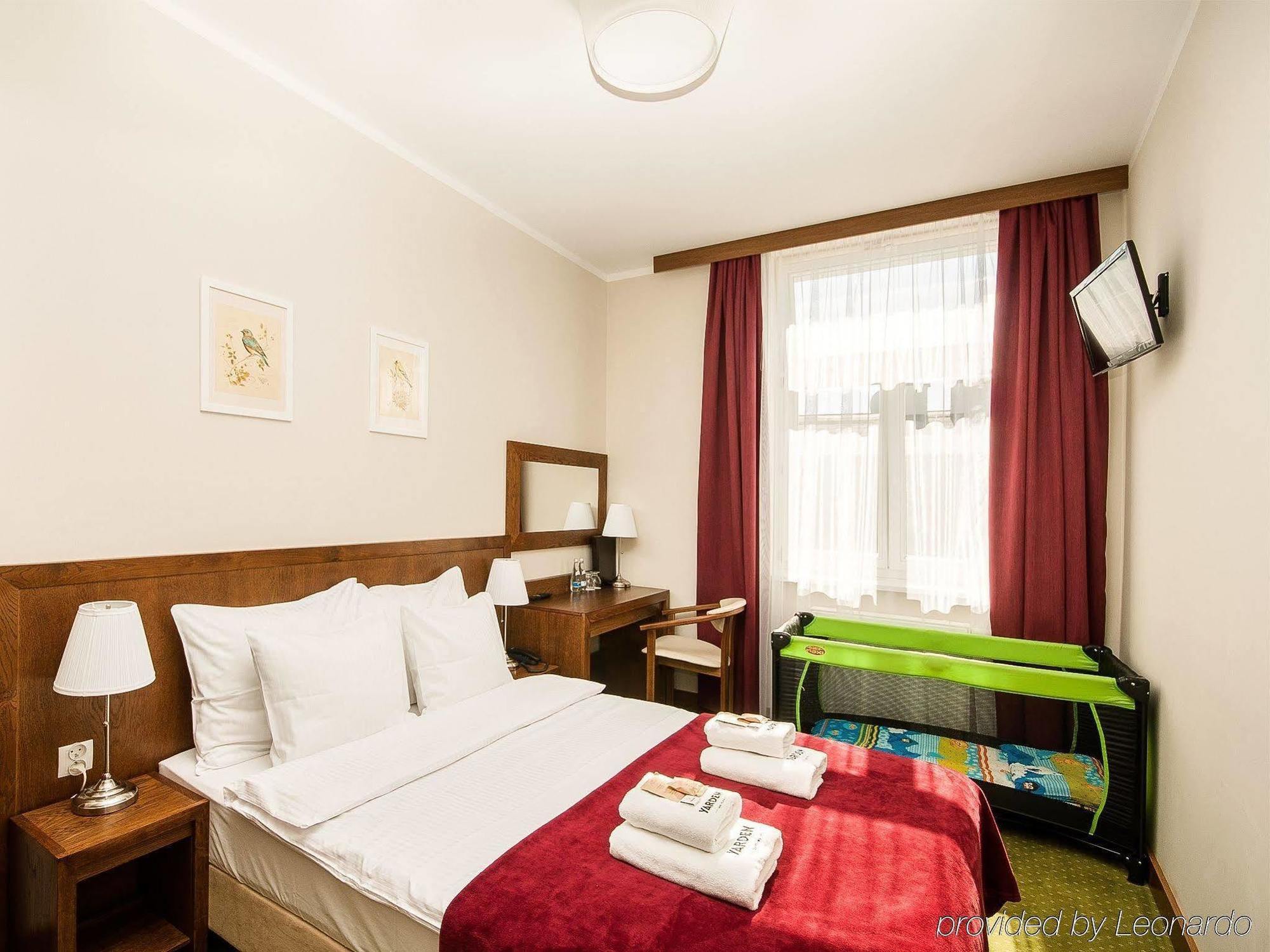 Hotel Yarden By Artery Hotels คราคูฟ ภายนอก รูปภาพ